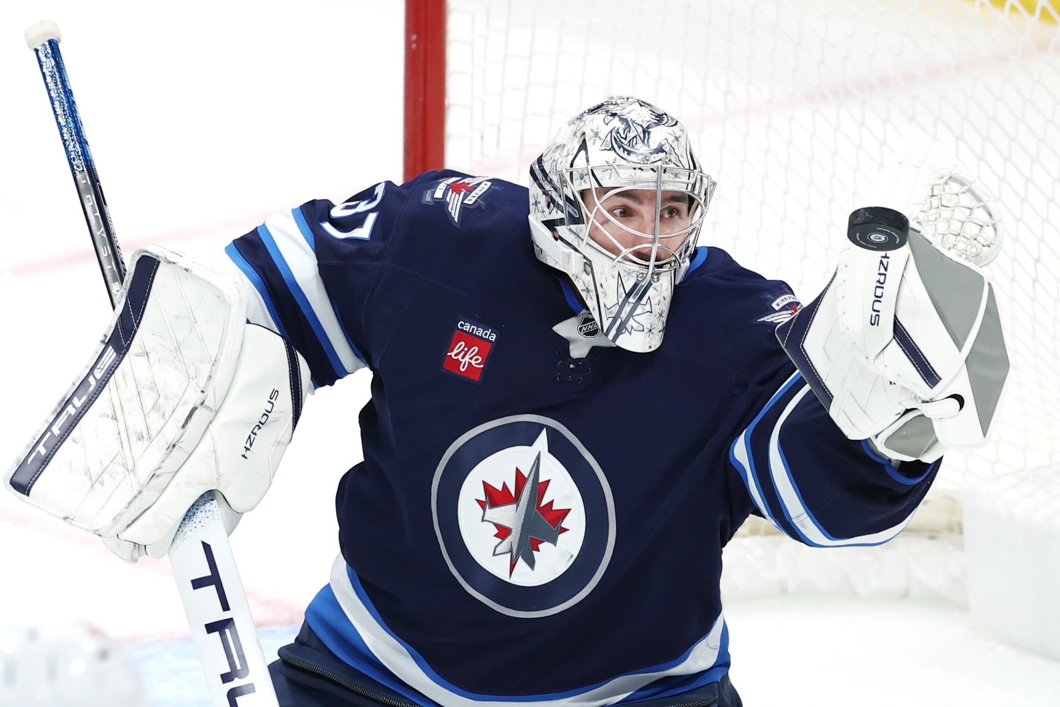 Should the Jets bench Connor Hellebuyck for Game 4 vs. Stars?